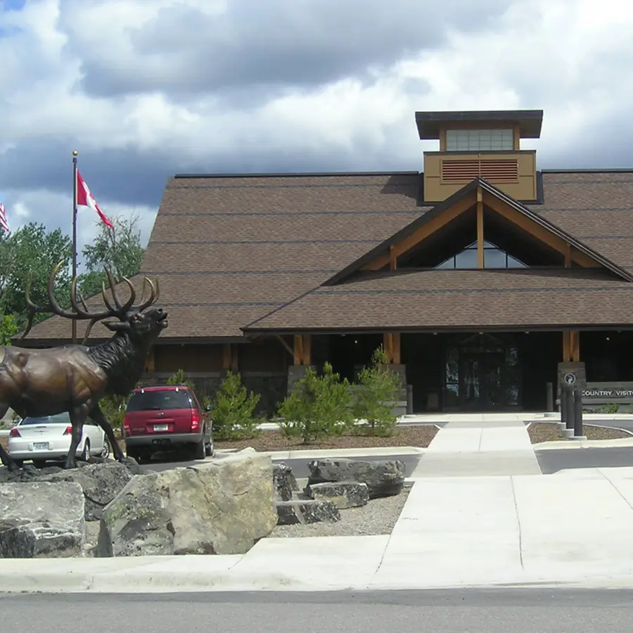 Rocky Mountain Elk Visitor Center, built with R-Control SIPs